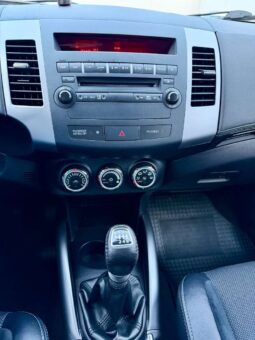 
										Mitsubishi Outlander 2.2 DI-D Instyle 4WD full									