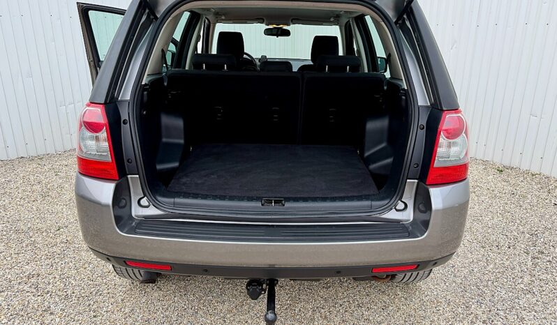 
								Land Rover Freelander 2.2 Td4 S full									