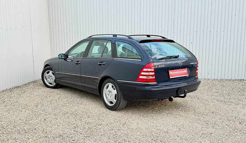 
								Mercedes-Benz C-Klasse C 200 Kompressor T Elegance full									