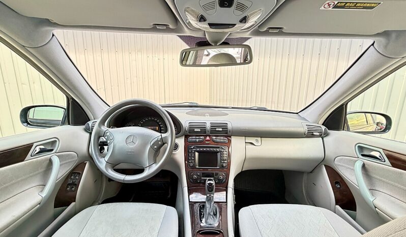 
								Mercedes-Benz C-Klasse C 200 Kompressor T Elegance full									