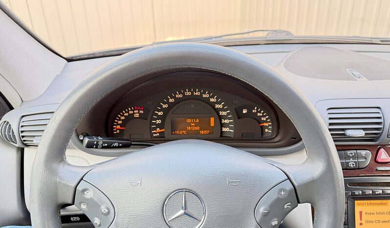 
								Mercedes-Benz C-Klasse C 200 Kompressor T Elegance full									