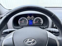 
										Hyundai i30 1.6 full									
