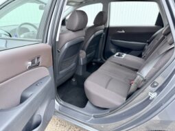 
										Hyundai i30 1.6 full									