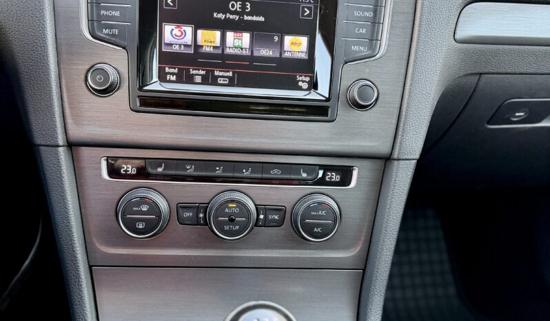 
								Volkswagen Golf VI 1.6 TDI BMT full									