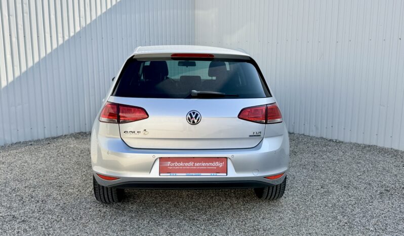 
								Volkswagen Golf VI 1.6 TDI BMT full									