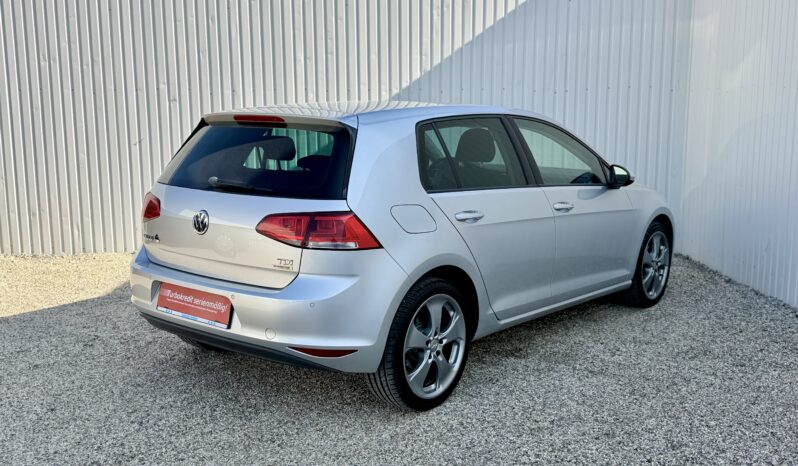 
								Volkswagen Golf VI 1.6 TDI BMT full									