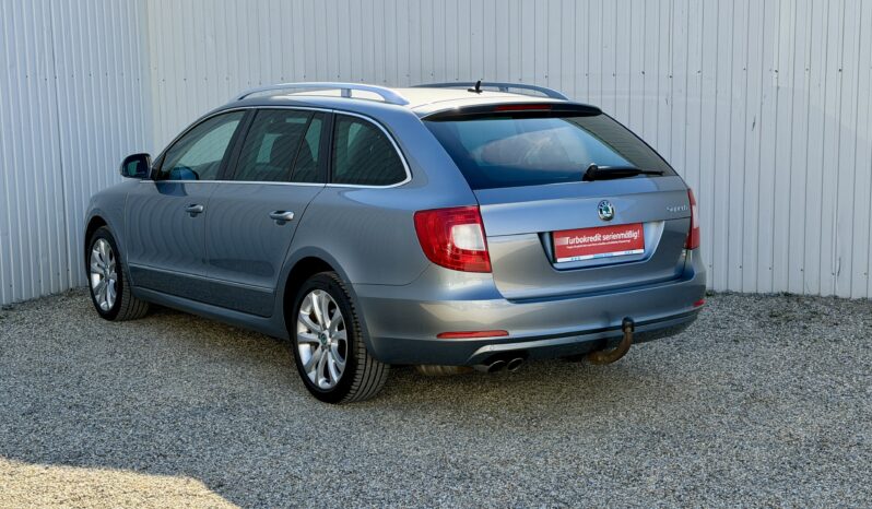 
								Skoda Superb 2.0 TDI Elegance full									