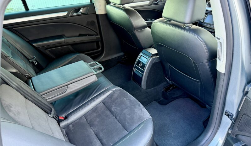 
								Skoda Superb 2.0 TDI Elegance full									