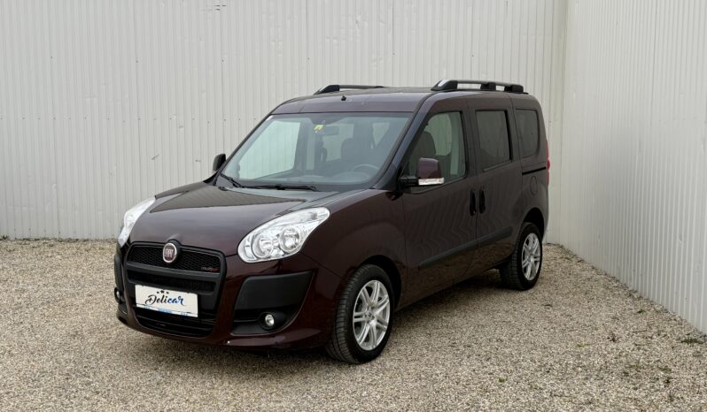 
								Fiat Doblo 1.6 JTDM Emotion full									