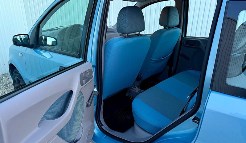 
								Fiat Panda 1.3 JTD Active full									
