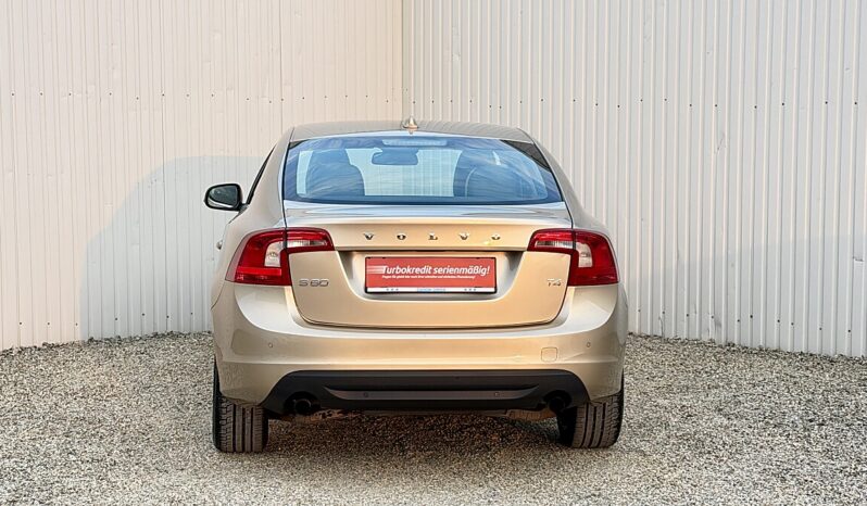 
								 Volvo S60 1.6 T4 Summum full									