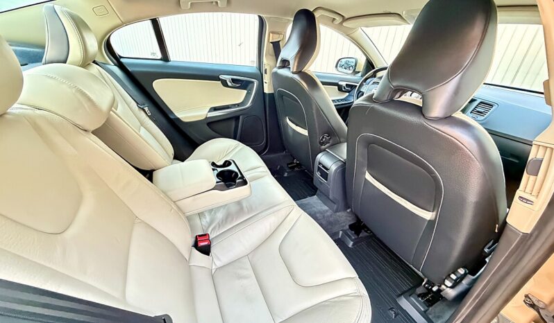 
								 Volvo S60 1.6 T4 Summum full									
