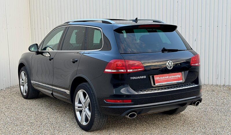 
								Volkswagen Touareg 3.0 V6 TDI 4Motion full									