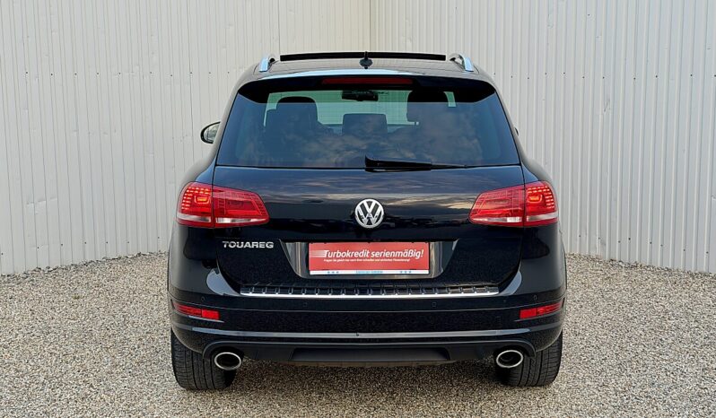 
								Volkswagen Touareg 3.0 V6 TDI 4Motion full									