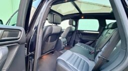 
										Volkswagen Touareg 3.0 V6 TDI 4Motion full									
