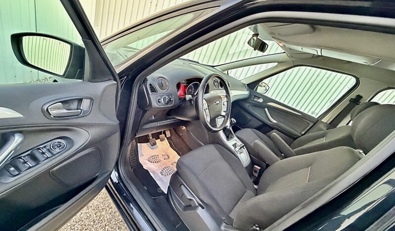 
								Ford Galaxy 2.0 TDCi Trend full									