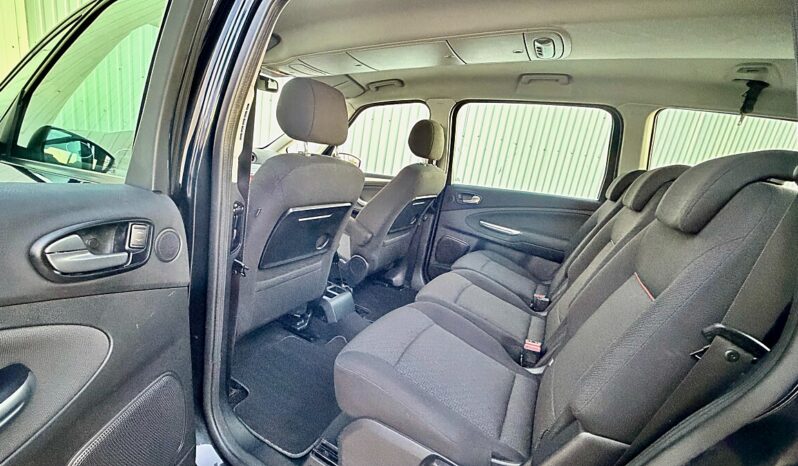 
								Ford Galaxy 2.0 TDCi Trend full									