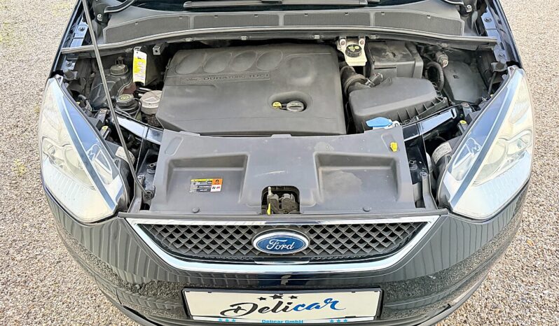 
								Ford Galaxy 2.0 TDCi Trend full									