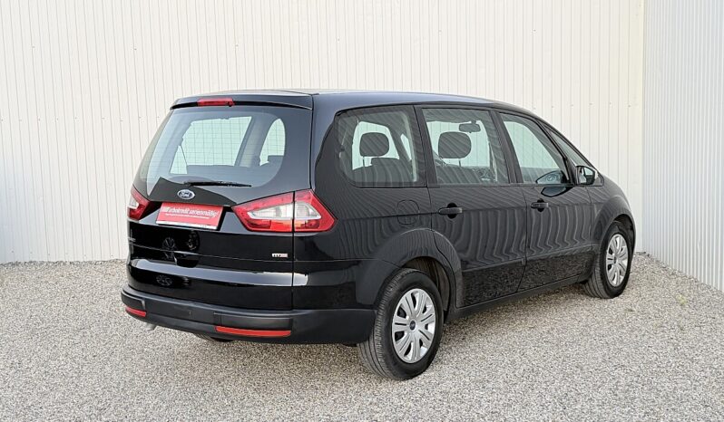 
								Ford Galaxy 2.0 TDCi Trend full									